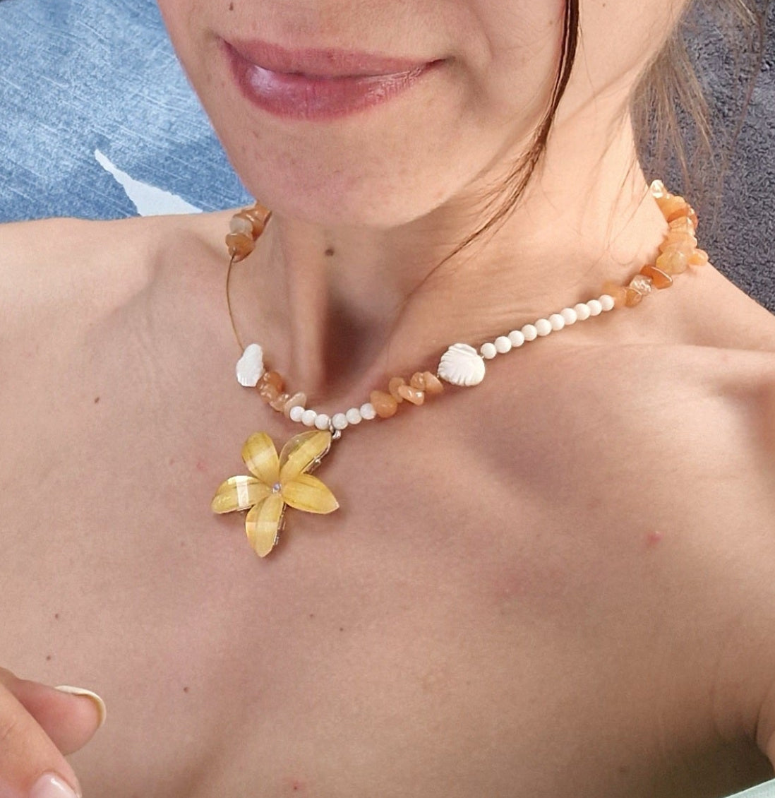 Golden Tide Bloom Necklace