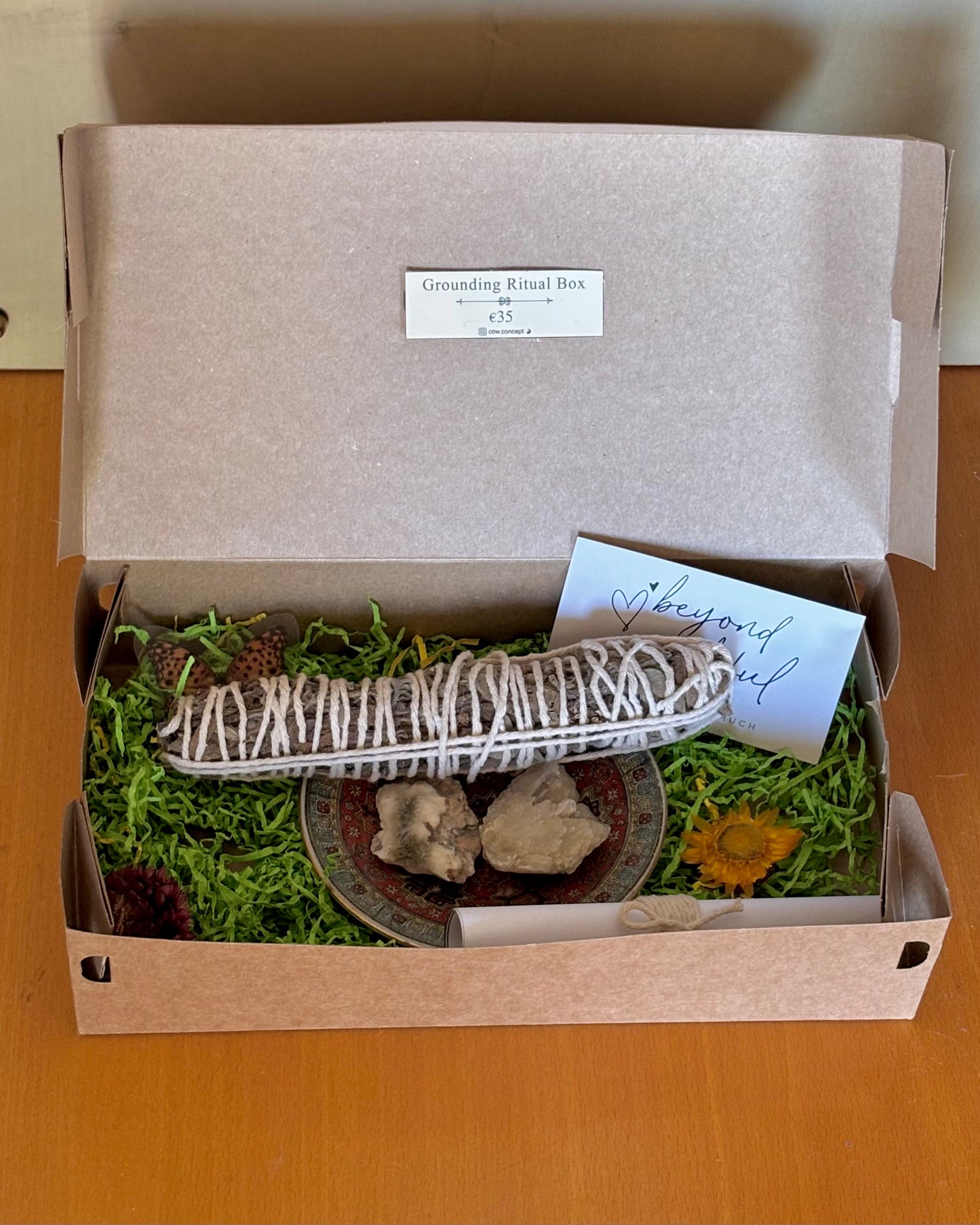 Wild Mediterranean Sage, Natrolite & Selenite Crystals - Grounding Ritual Box